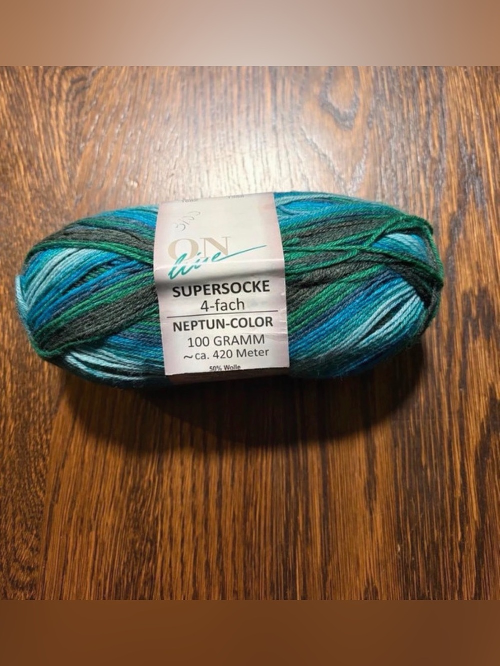 ONline Supersocke 4-fach Self Striping
Fingering Yarn